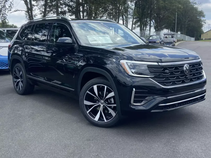 2026 Volkswagen Atlas SEL Premium R-Line photo 1