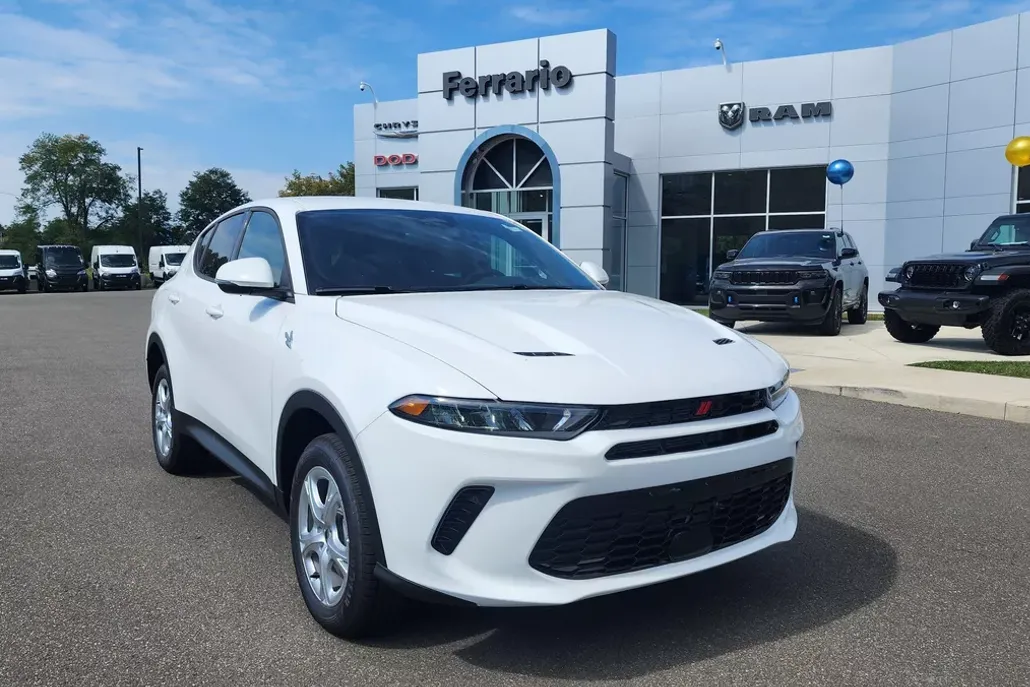 2024 Dodge Hornet GT photo 1