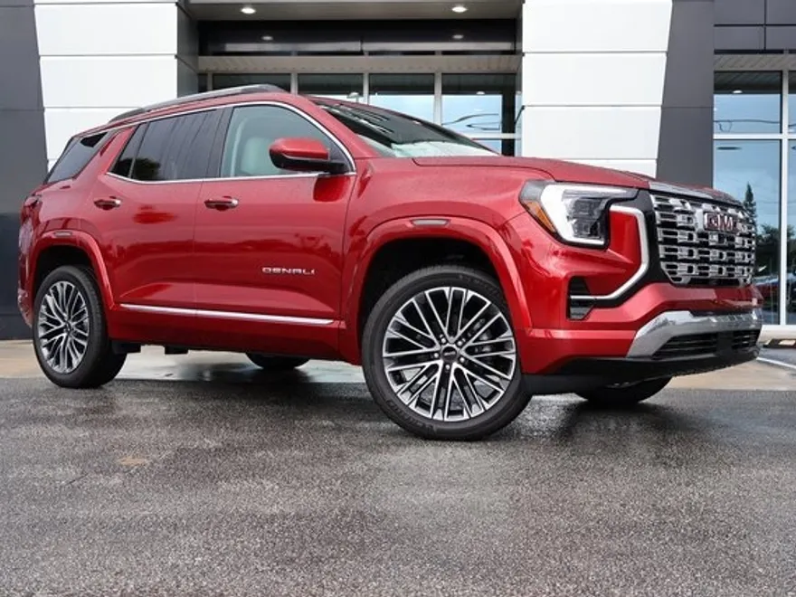 2026 Gmc Terrain Denali photo 1