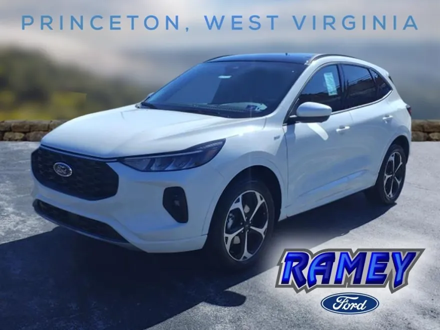 2023 Ford Escape ST-Line Select photo 1