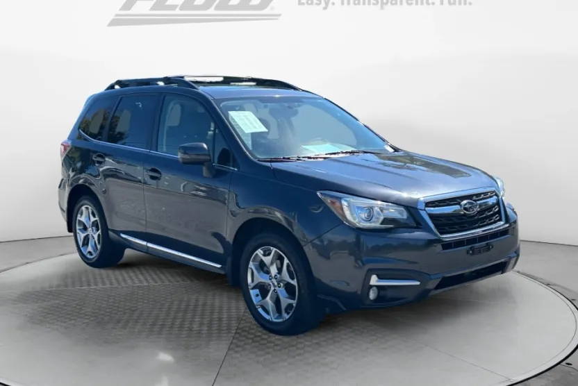 2018 Subaru Forester 2.5i Touring photo 1