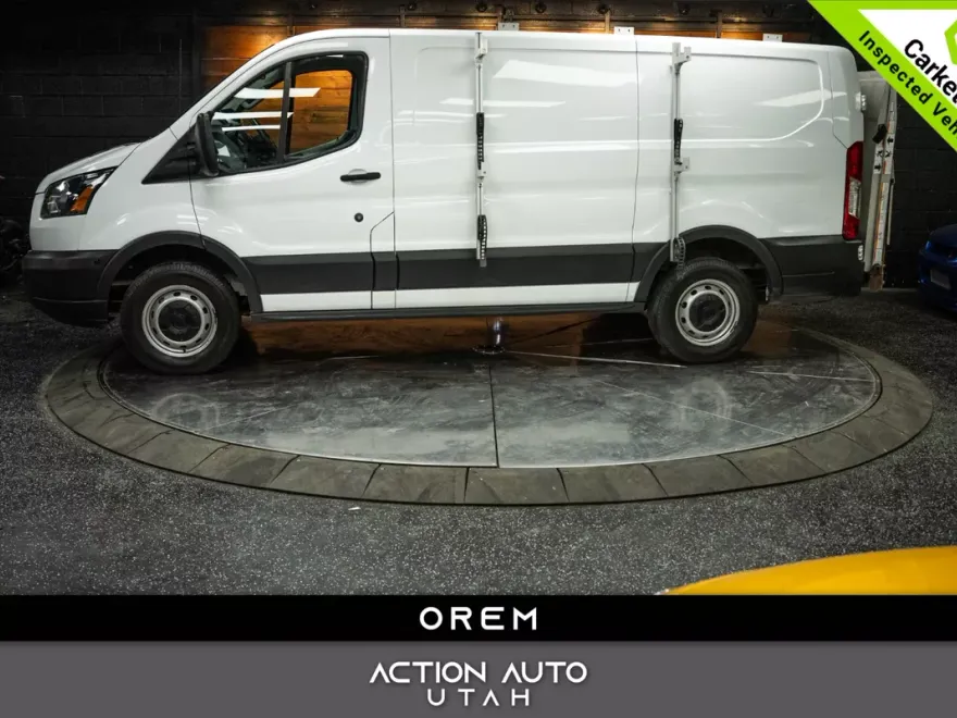 2017 Ford Transit Van photo 1