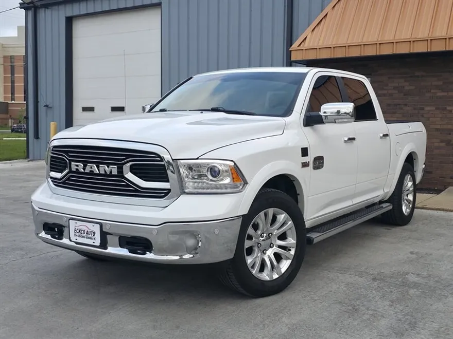 2017 Ram 1500 Longhorn photo 1