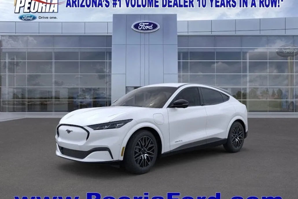 2025 Ford Mustang Mach-E Premium photo 1