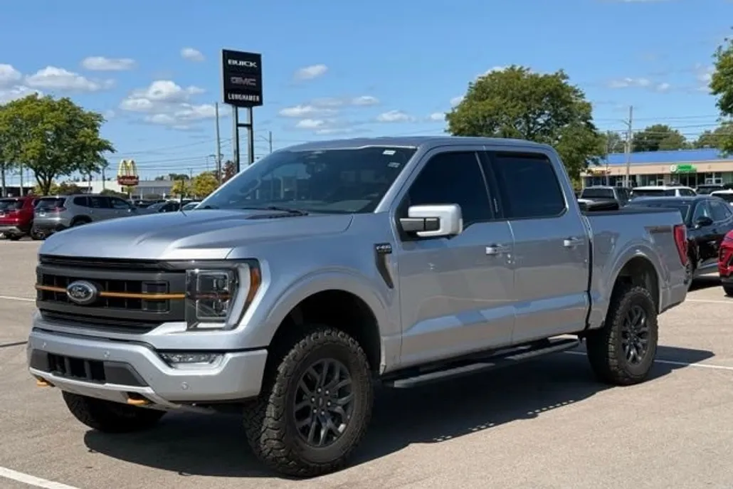 2022 Ford F-150 XL photo 1