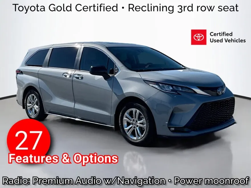 2023 Toyota Sienna XSE photo 1