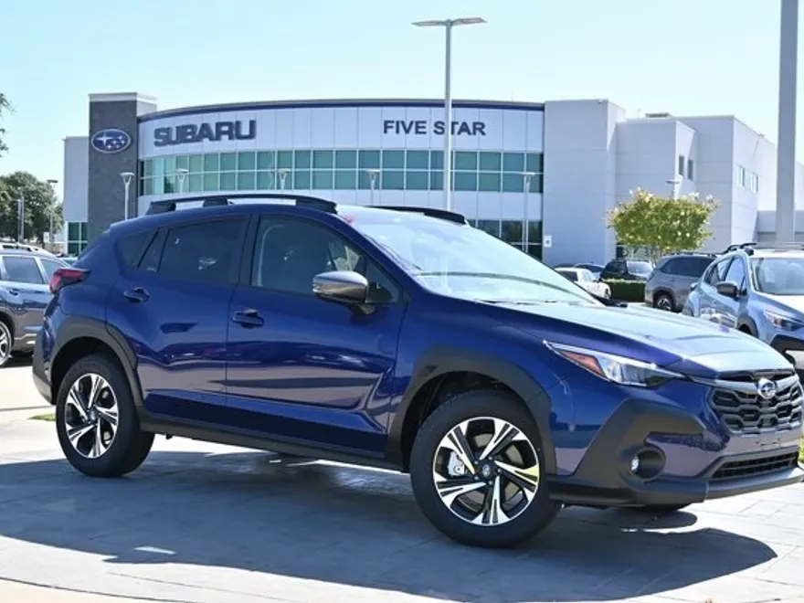 2025 Subaru Crosstrek Premium photo 1