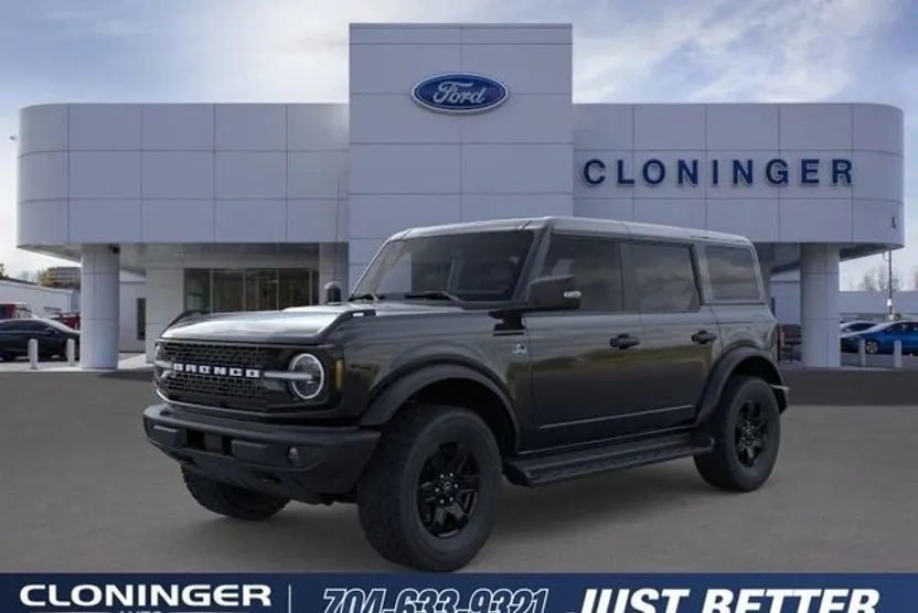 2025 Ford Bronco Outer Banks photo 1
