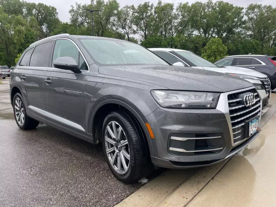 2019 Audi Q7 55 Premium Plus photo 1