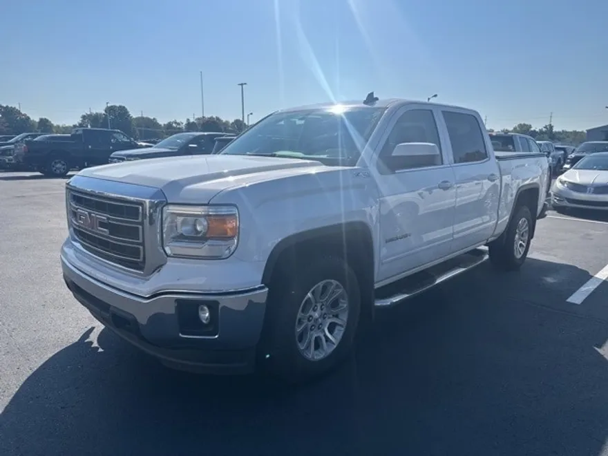2015 Gmc Sierra 1500 SLE photo 1