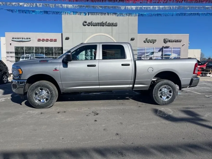 2024 Ram 2500 Tradesman photo 1