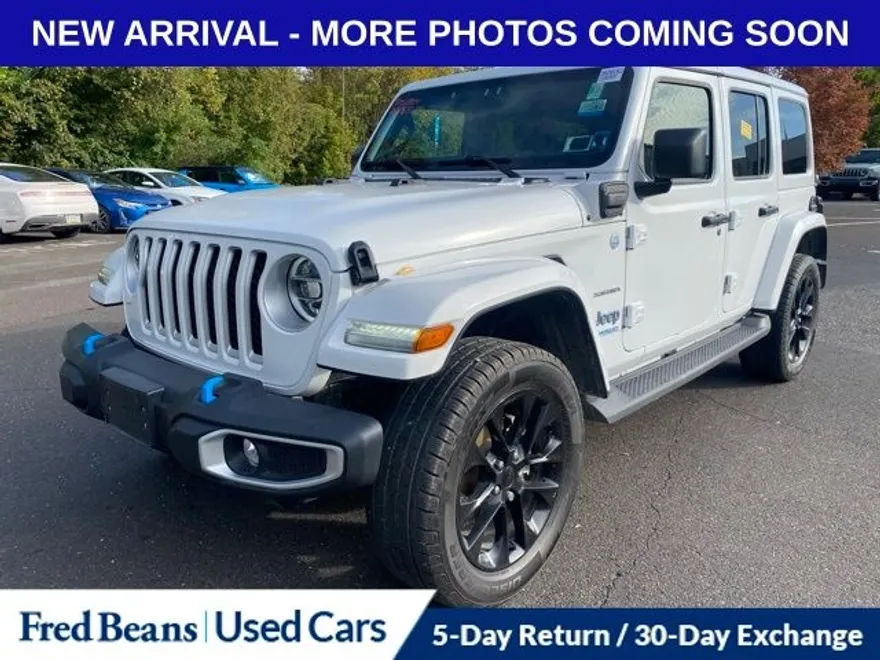 2022 Jeep Wrangler Unlimited Sahara 4xe photo 1