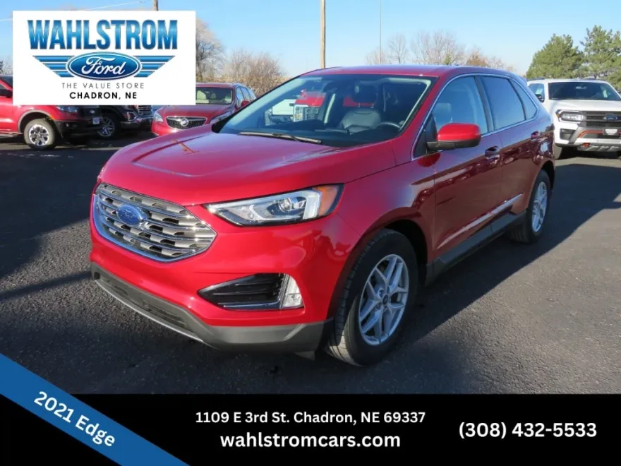 2021 Ford Edge SEL photo 1