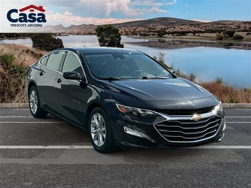 2023 Chevrolet Malibu 1LT photo 1
