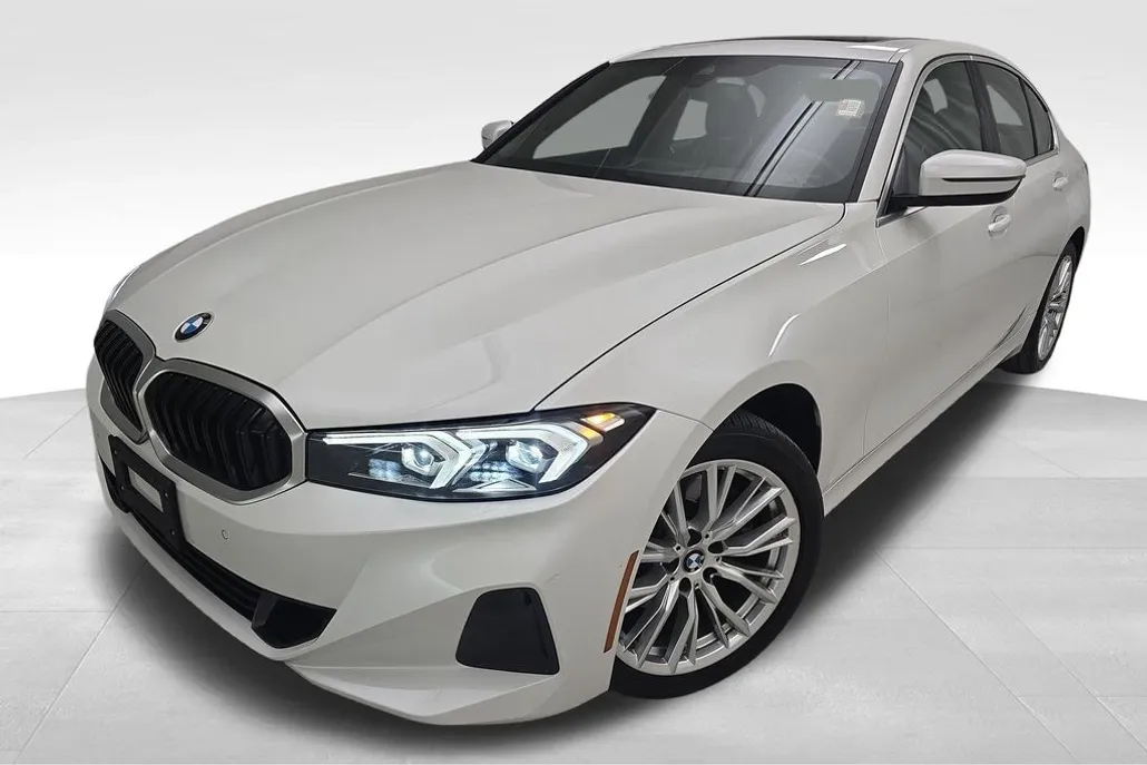 2024 Bmw 330i xDrive Sedan photo 1