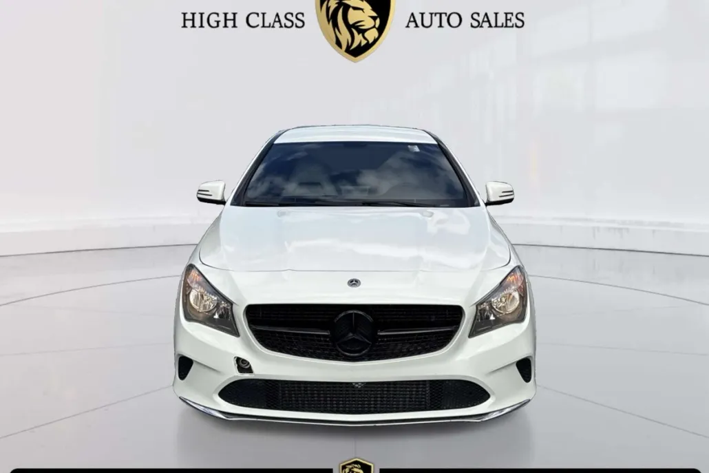 2018 Mercedes Benz CLA 250 photo 1