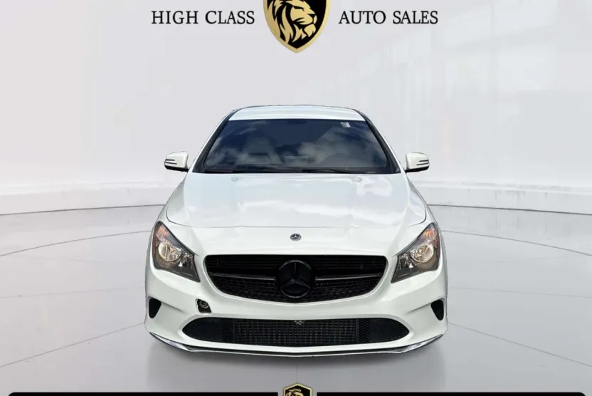 2018 Mercedes Benz CLA 250 photo 1