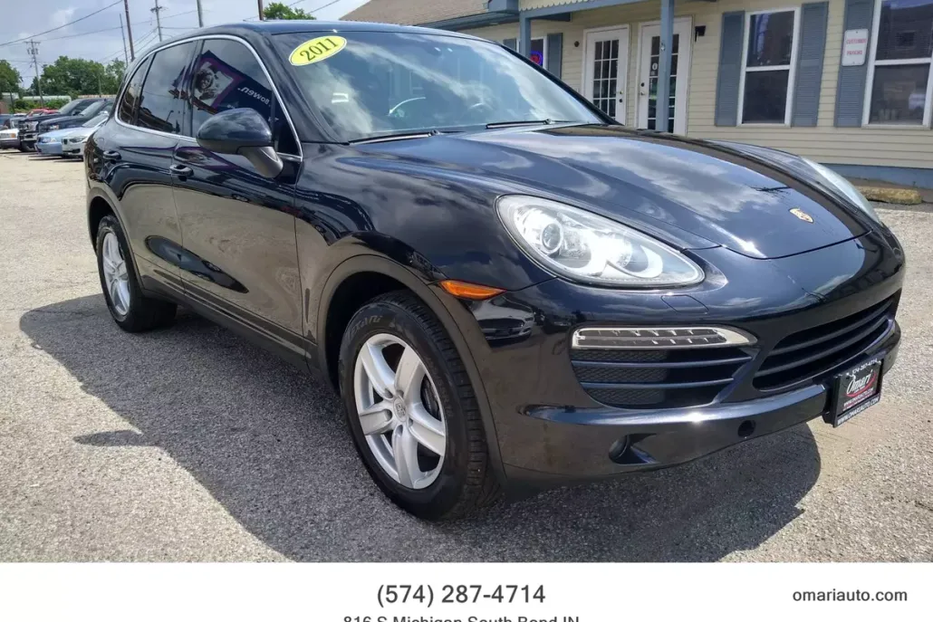 2011 Porsche Cayenne photo 1