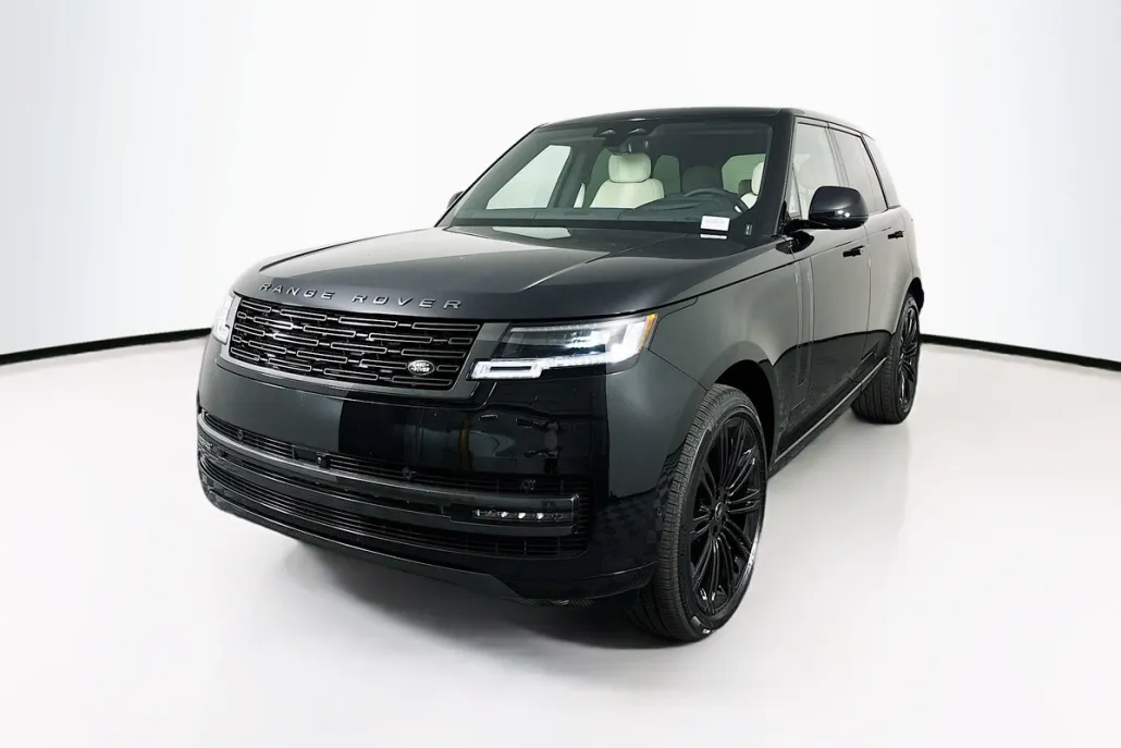 2025 Land Rover Range Rover SE photo 1