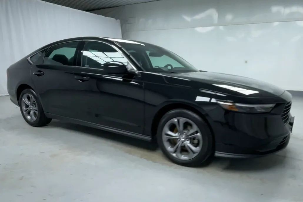 2024 Honda Accord EX photo 1