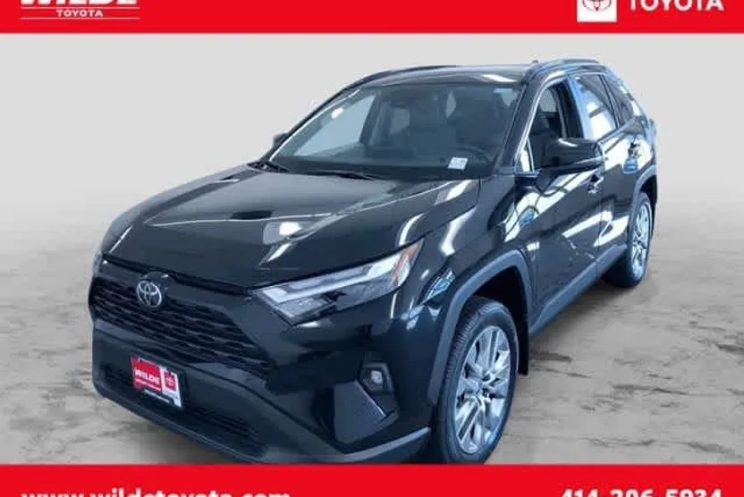 2025 Toyota RAV4 XLE Premium photo 1