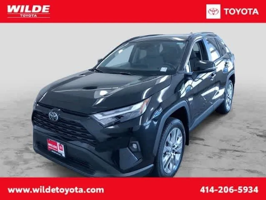 2025 Toyota RAV4 XLE Premium photo 1