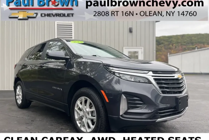 2023 Chevrolet Equinox LT photo 1