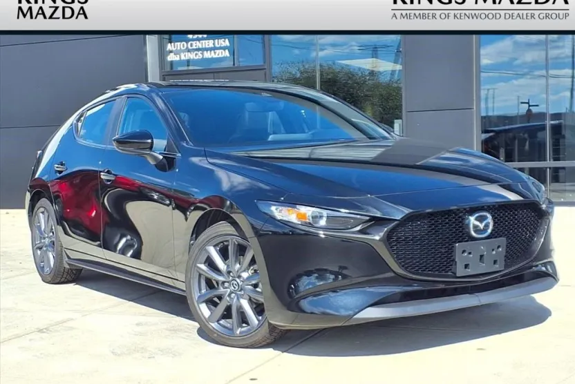 2023 Mazda Mazda3 Hatchback 2.5 s Preferred photo 1