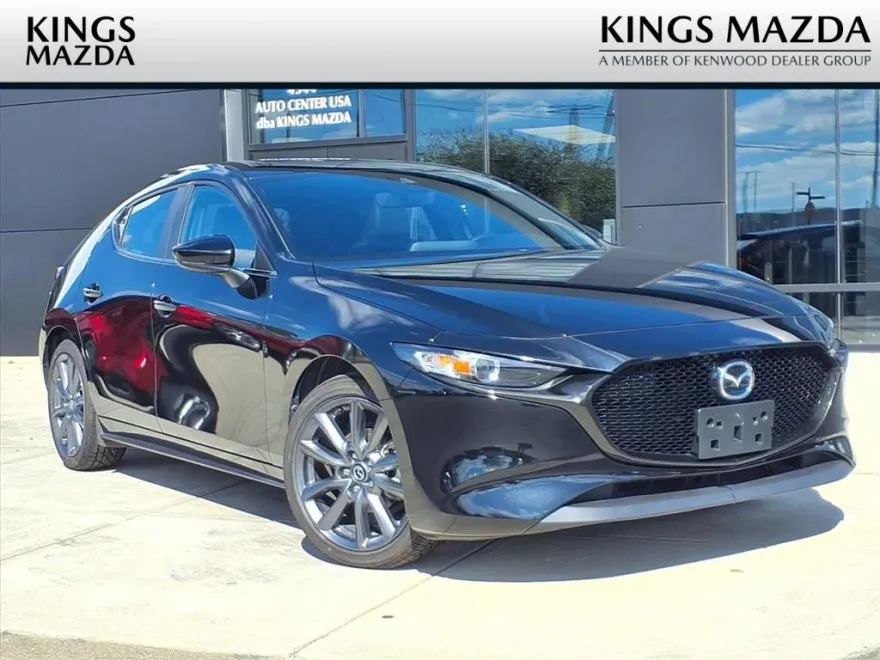 2023 Mazda Mazda3 Hatchback 2.5 s Preferred photo 1