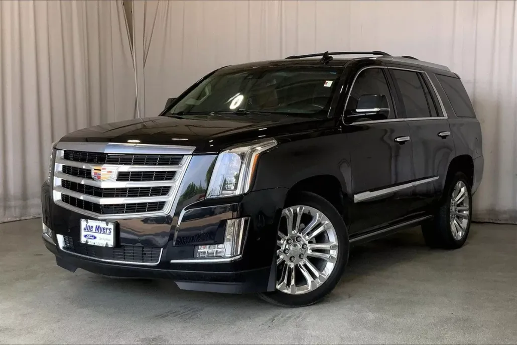 2019 Cadillac Escalade Premium Luxury photo 1