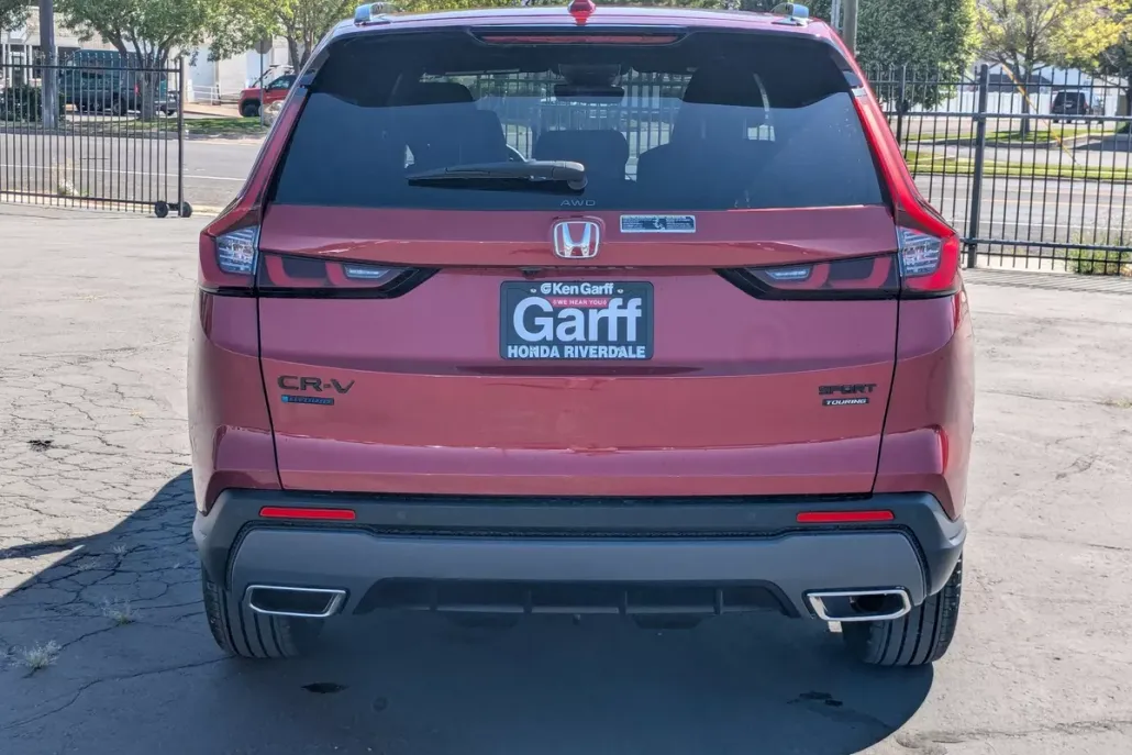 2026 Honda CR-V Hybrid Sport Touring photo 1