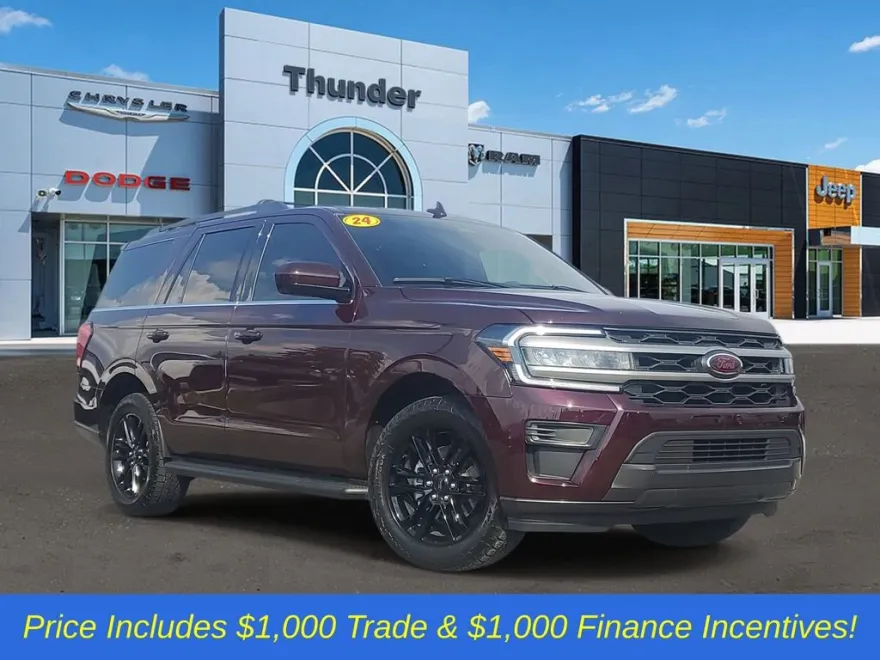 2024 Ford Expedition XLT photo 1