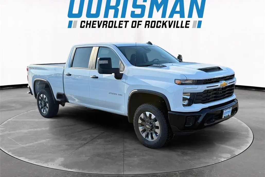 2026 Chevrolet Silverado 2500HD Custom photo 1
