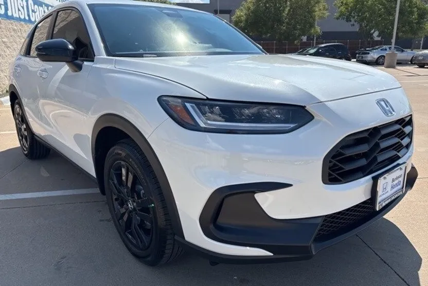 2026 Honda HR-V Sport photo 1