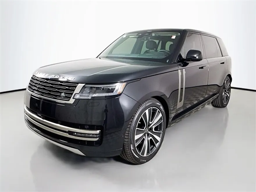 2025 Land Rover Range Rover SE photo 1