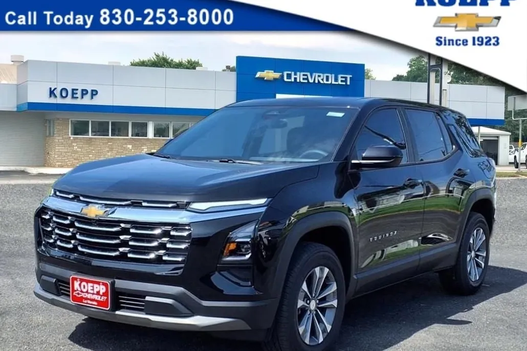 2026 Chevrolet Equinox LT photo 1