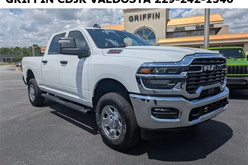 2025 Ram 2500 Tradesman photo 1