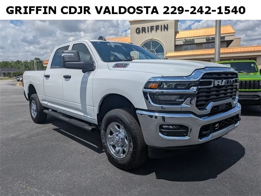 2025 Ram 2500 Tradesman photo 1