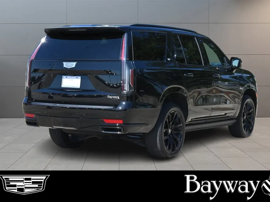 2023 Cadillac Escalade Sport Platinum photo 1
