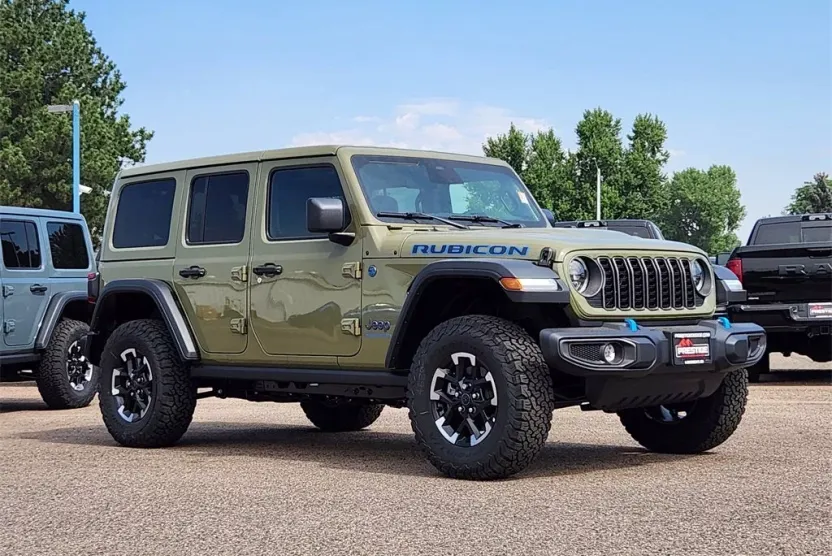 2025 Jeep Wrangler Rubicon 4xe photo 1