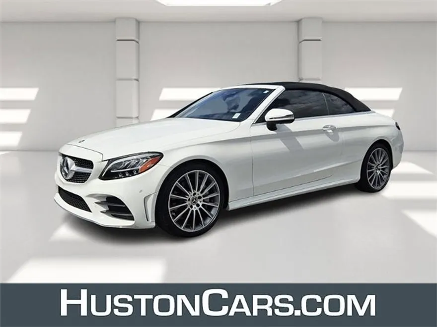 2019 Mercedes Benz C 300 photo 1