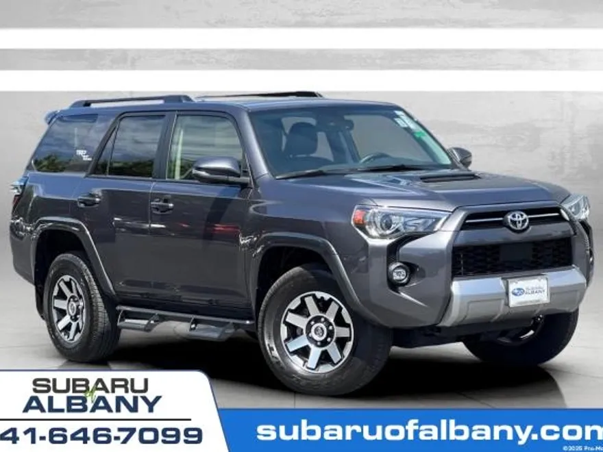2023 Toyota 4Runner TRD Off-Road Premium photo 1