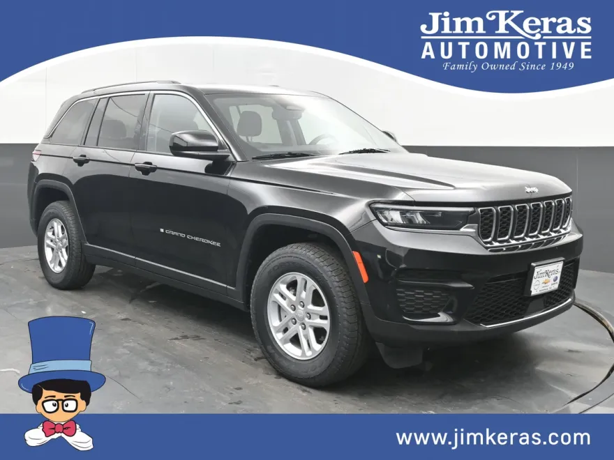 2023 Jeep Grand Cherokee Laredo photo 1