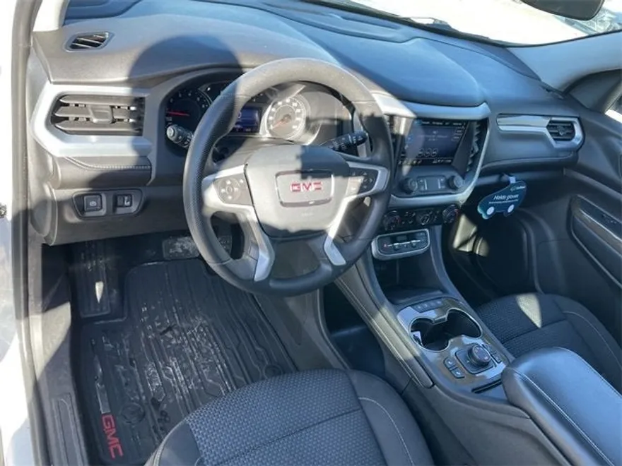 2021 Gmc Acadia SLE photo 1