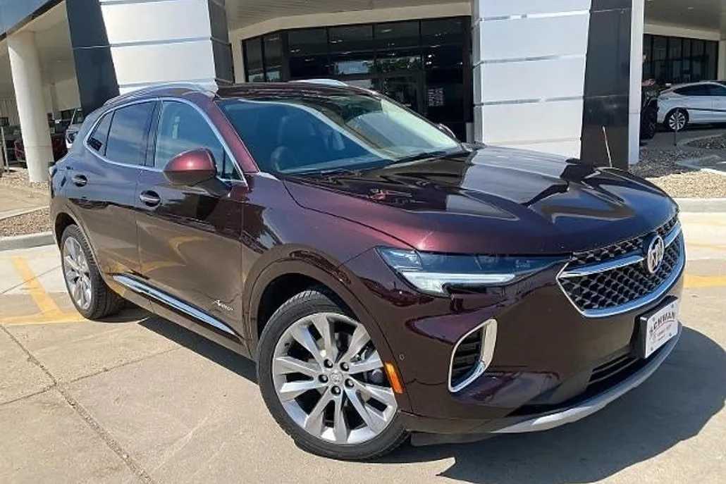 2023 Buick Envision Avenir photo 1