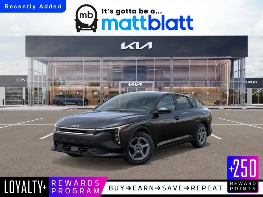 2025 Kia K4 LXS photo 1