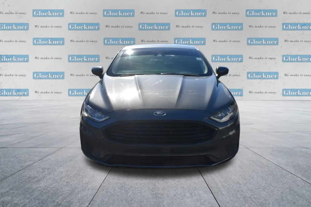 2020 Ford Fusion S photo 1