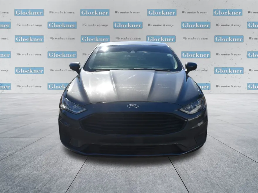 2020 Ford Fusion S photo 1