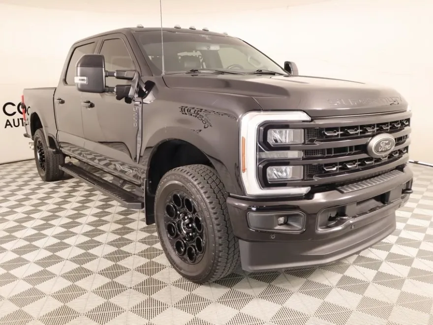 2024 Ford F-250 Lariat photo 1