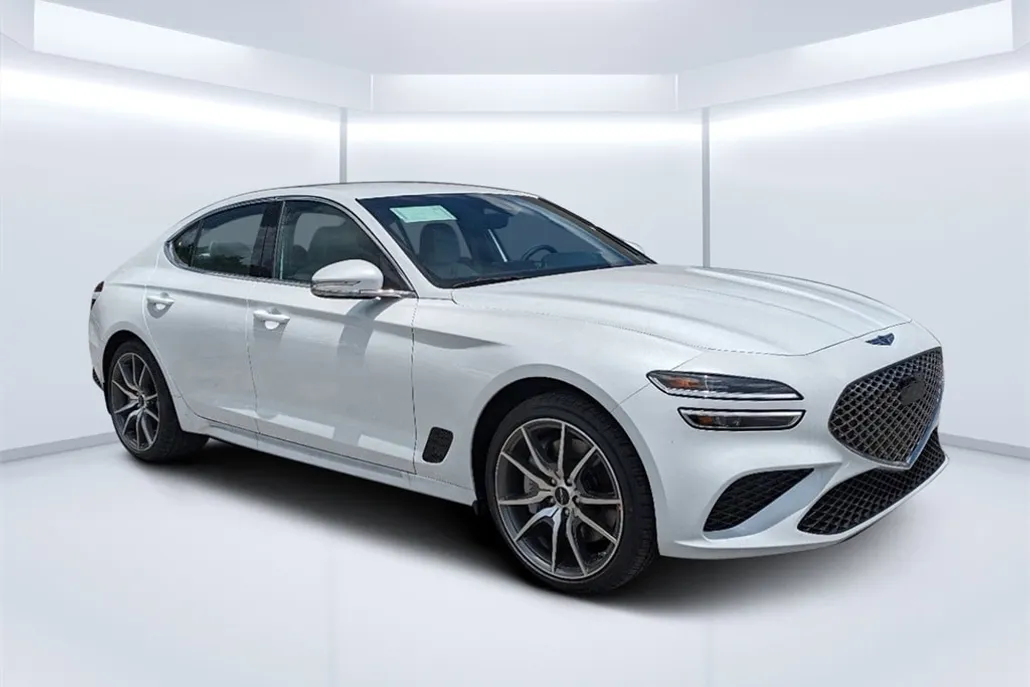 2025 Genesis G70 2.5T Sport Prestige photo 1